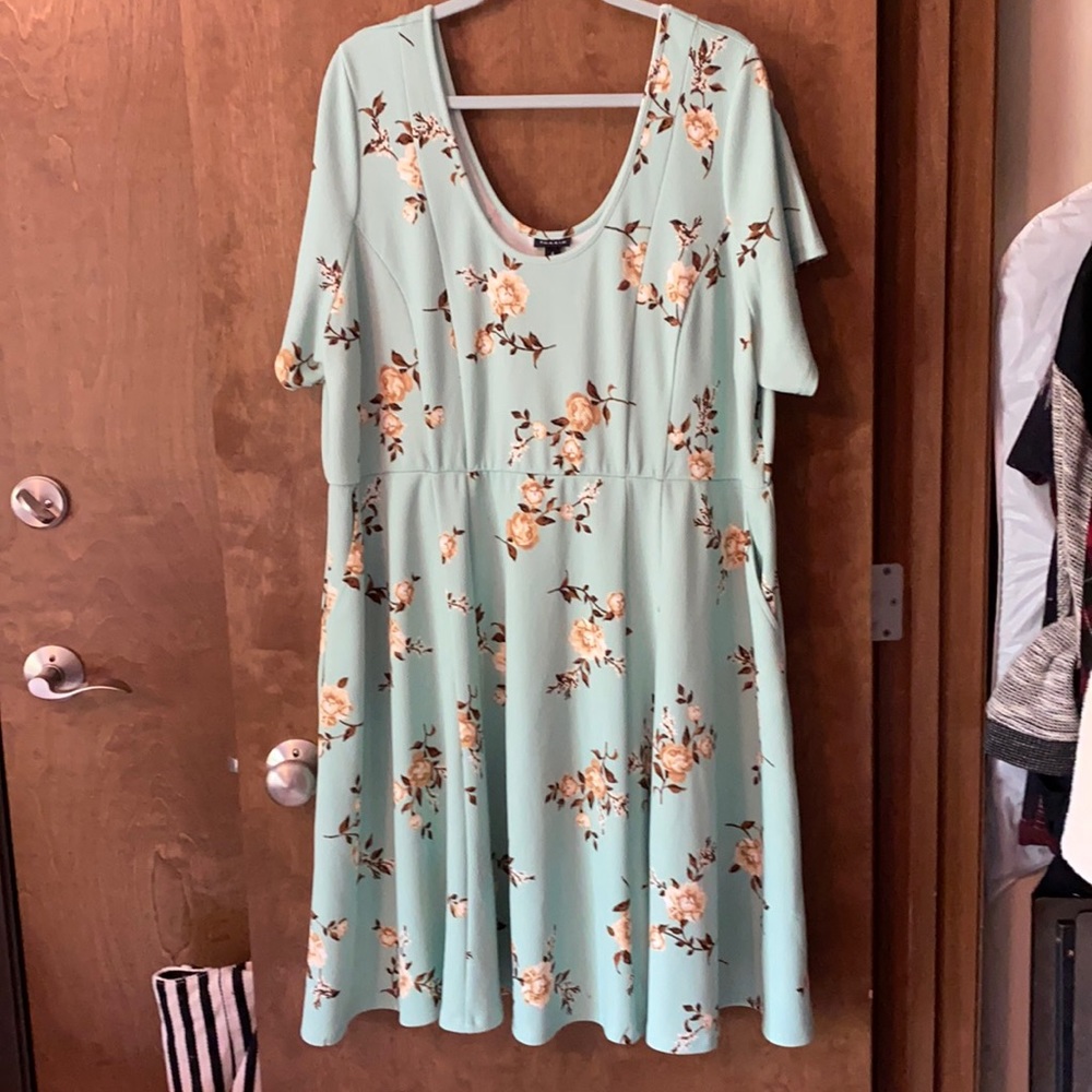 Torrid floral dress. Size 4.